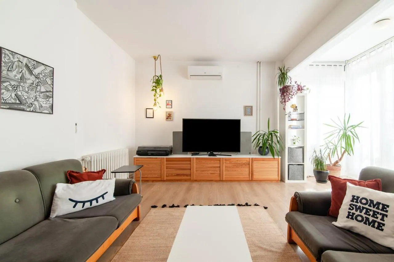 Апартаменты Modern Flat With Central Location In Kadikoy Стамбул
